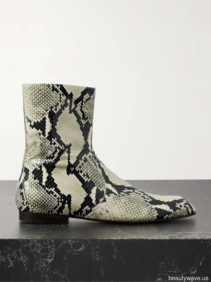 Apologies to my heels, but I'll be sporting these 5 winter flat shoe trends until spring 2026.