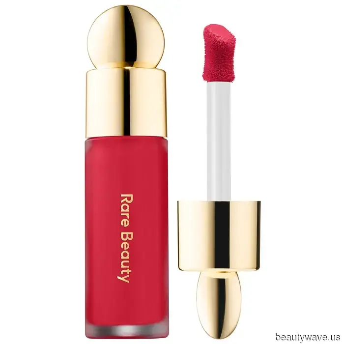 Il Blush Liquido di Rare Beauty Ha Oltre 12K Recensioni Su Sephora&mdash;E Sì, Le Valutazioni Parlano Da Sole.
