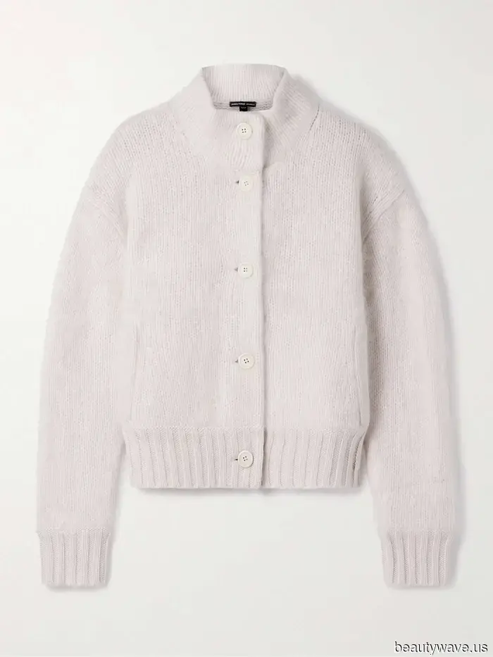 Nicht ein Rollkragenpullover, nicht ein Rundhals-Pullover: Dieser schicke Strickstil übernimmt gerade jetzt.