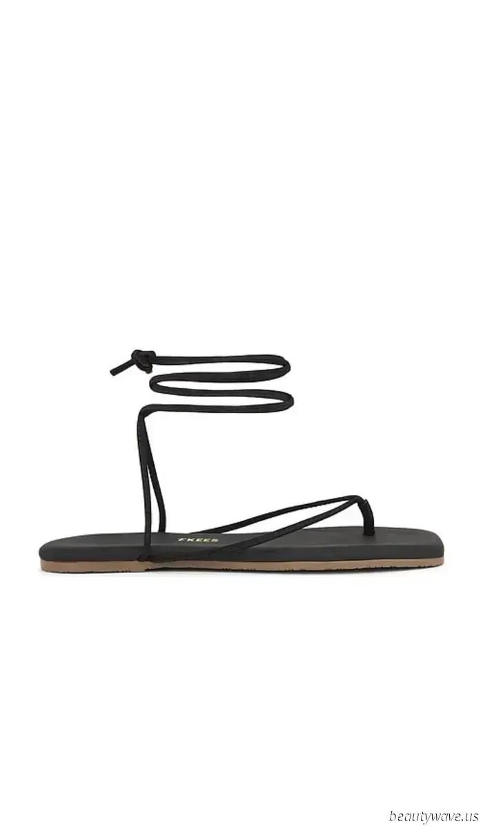 Forget the Wrong Shoe Theory—I'm Supporting the Wrong *Bag* Theory Throughout the Entire Summer.