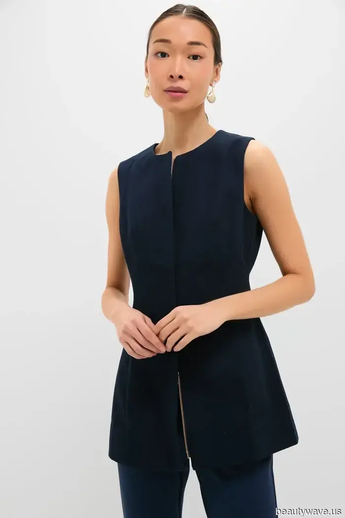 Who What Wear editors shared with me their top 25 fashion discoveries for this month.