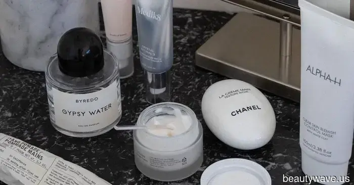 I can save $1522 on top high-ticket beauty items during Nordstrom's Anniversary Sale.