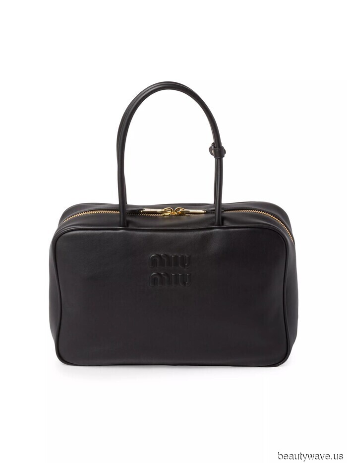 Nichts sagt "Ich bin eine Modeperson" mehr als dieser Jackentrend (übrigens ist es kein Leder oder Wildleder).