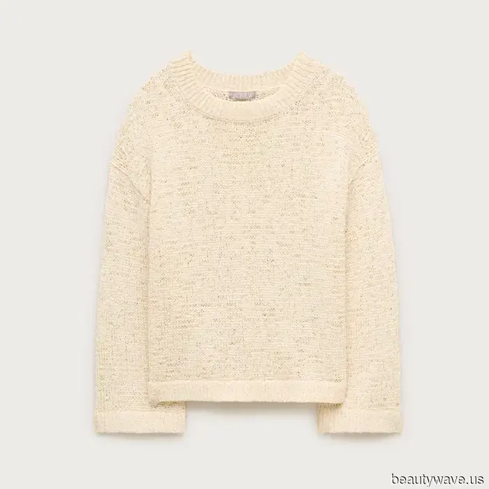 Il Top Estivo Sottile che le Persone di Moda Indossano con Pantaloni di Seta e Gonne Maxi