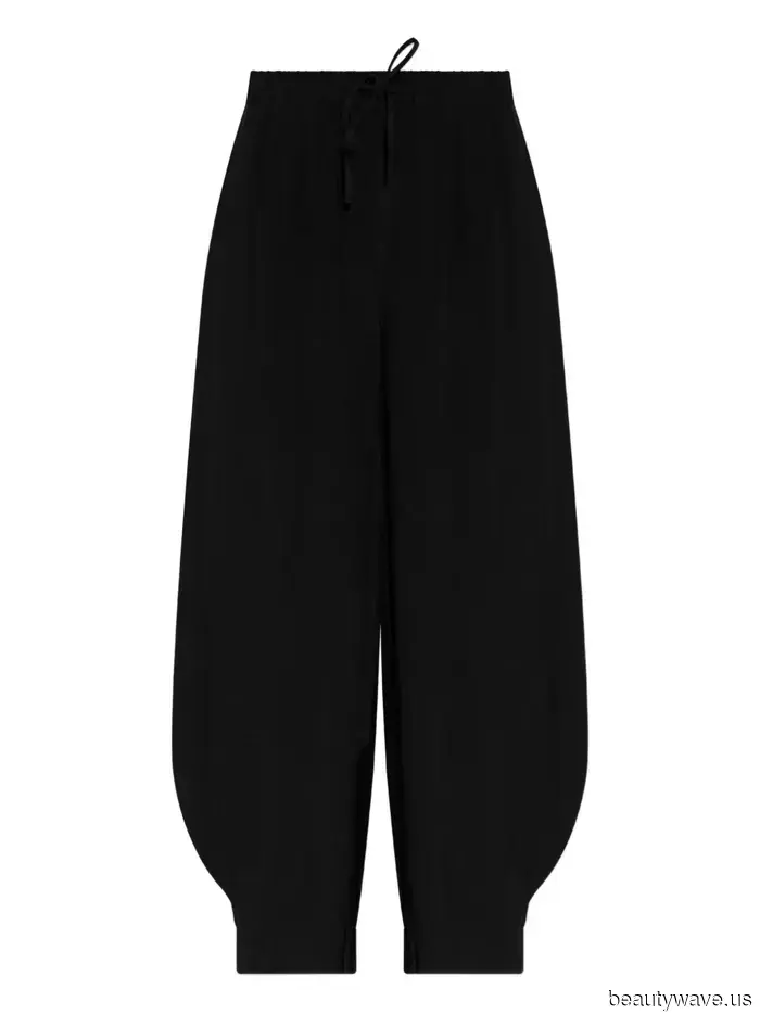 The 6 Fall Outfit Combinations That Will Secure You a Spot at The Row's Paris Show