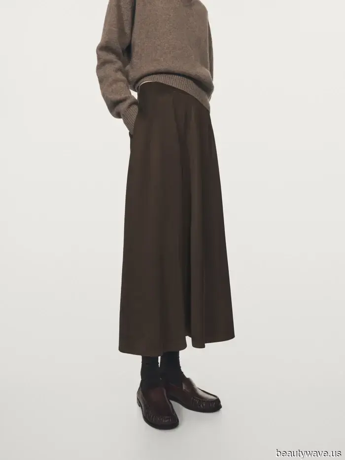 French women are now opting to abandon their jeans for a much more sophisticated trend—I decided to try it out myself.