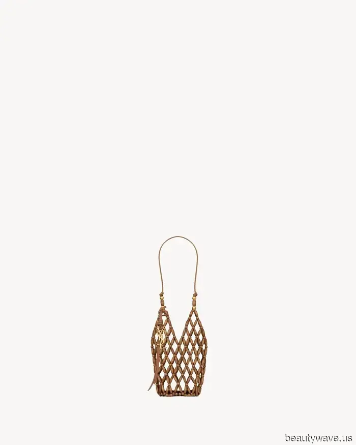 Keep This from Your Raffia Bags—This Designer Tote Is the Must-Have for Stylish People This Summer
