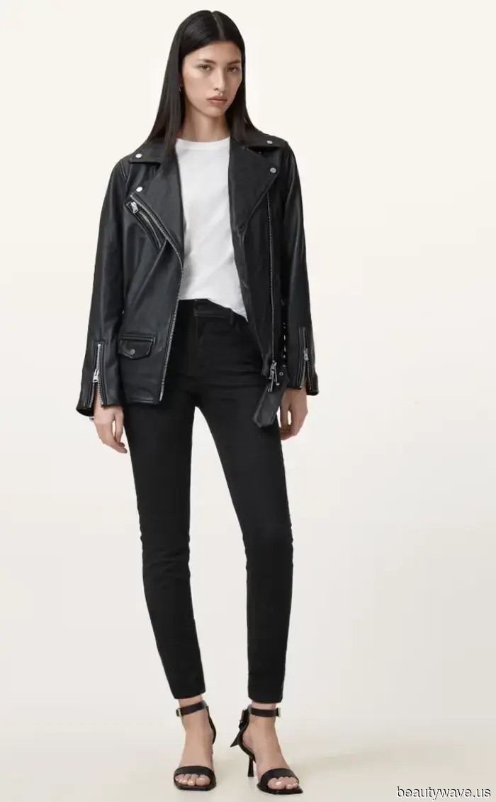 Kate Moss' Outfits Showcase Expert Airport Style—6 Looks to Imitate for Any Type of Journey
