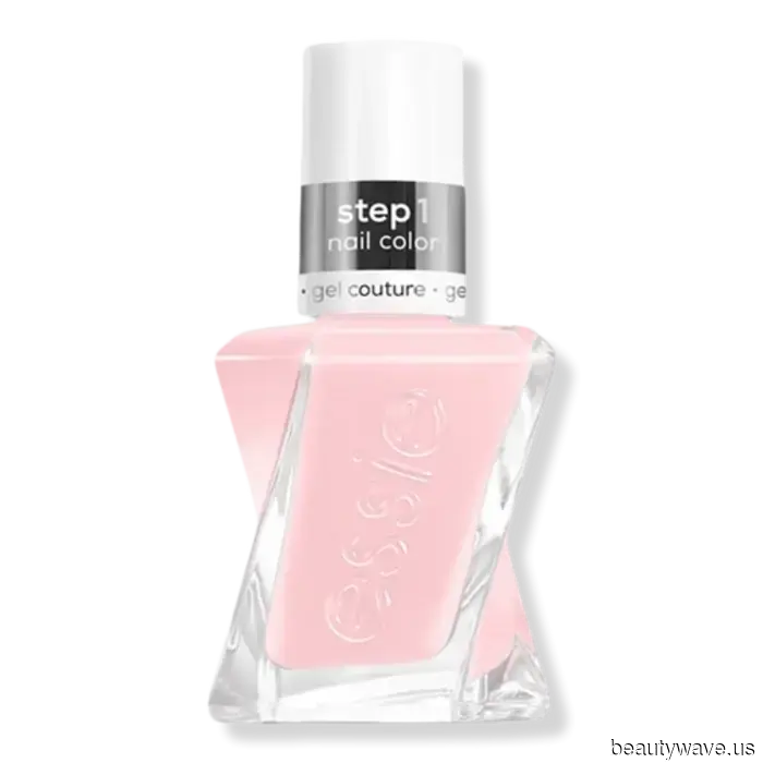 Dai toni invernali freschi all'ispirazione per San Valentino: 6 colori per unghie che spiccano questo febbraio