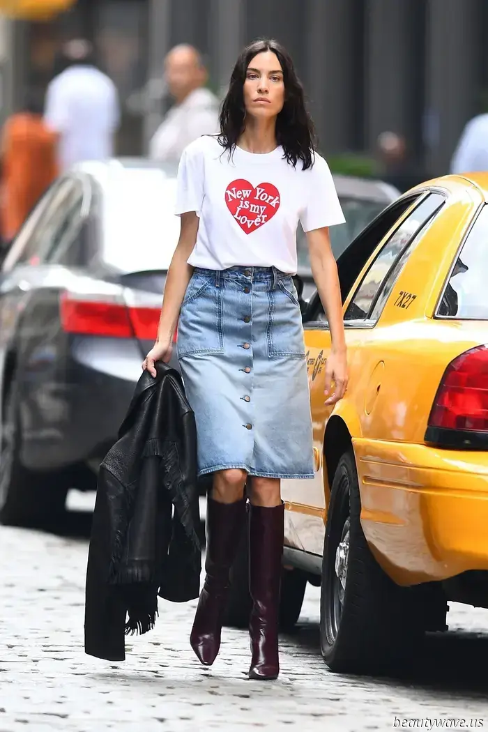Moment mal, kehrt der vergessene Rocktrend, den alle früher mit T-Shirts trugen, zurück?