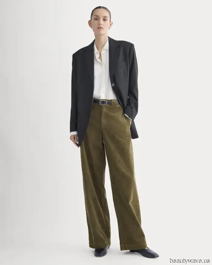 Я только что познакомила свою лучшую подругу с Everlane&mdash;вот 31 стильная находка Черной пятницы, которую я ей отправила.