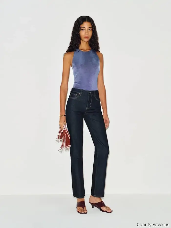 How to Identify an Elegant It Girl in Autumn 2026—These Classic Jeans and This Fashionable Shoe