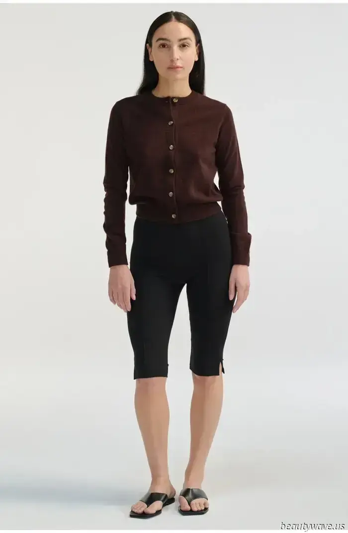 Para que quede claro, *estos* son los pantalones que la gente de moda en Los Ángeles usa en lugar de jeans básicos.