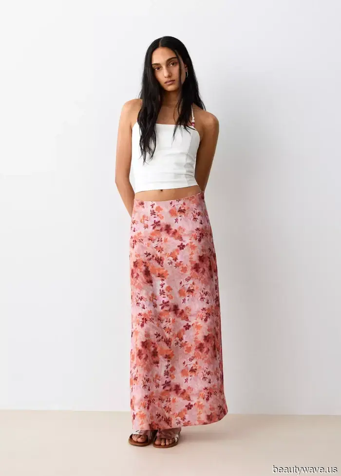 As a skirt lover, I believe this is the style that isn't being worn enough during the summer.