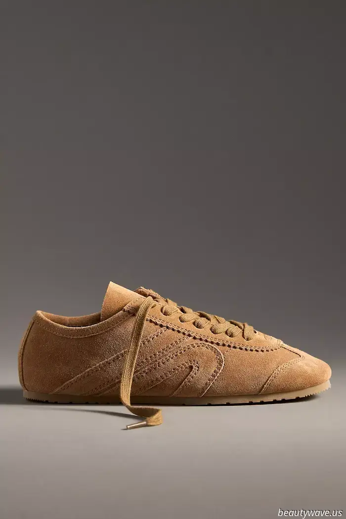 Gli do 2 giorni al massimo fino a quando queste sneakers virali si esauriscono (di nuovo)