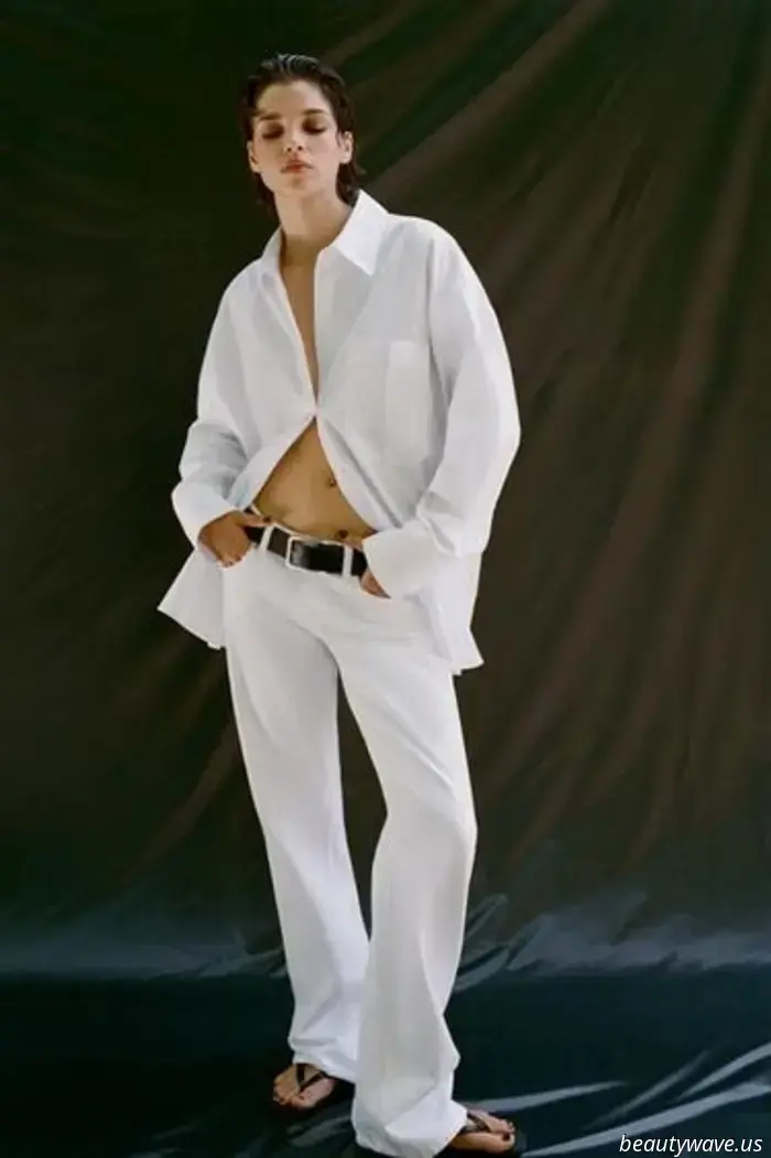 Fact: Opting for this sandal color makes white jeans appear stylish rather than inexpensive.