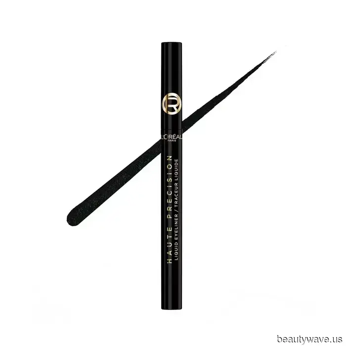 Simone Ashley's most unforgettable beauty styles are consistently bronzed, ethereal, and stylish—9 that I can't wait to replicate.