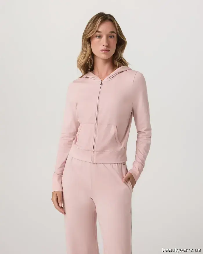 From Anorak jackets to plum-colored ensembles, here are the fall activewear pieces I'm excited to style.