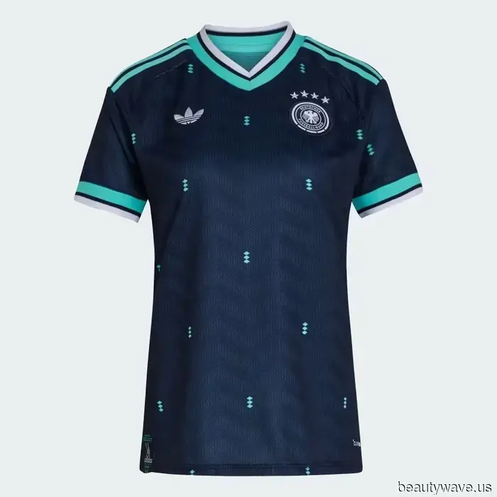 Laut beiden Mode-Redakteuren und It-Girls ist das die Art und Weise, wie du 2026 Adidas-Sneaker tragen sollst.
