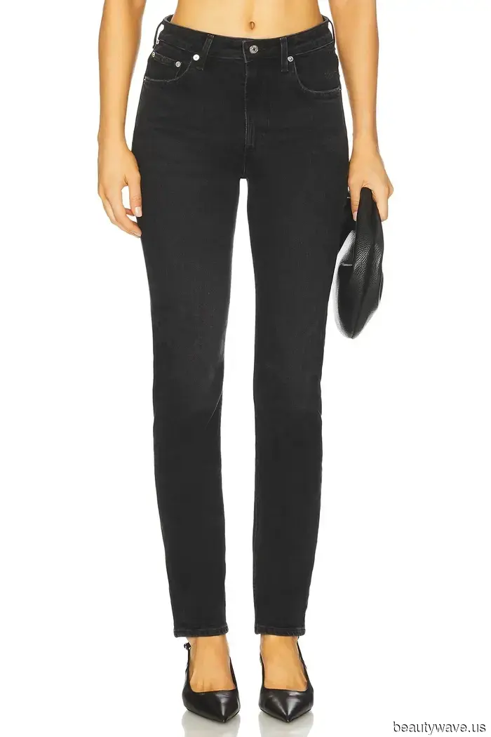 I'm a fan of the '90s minimalist style—here are the items I'm considering for spring.