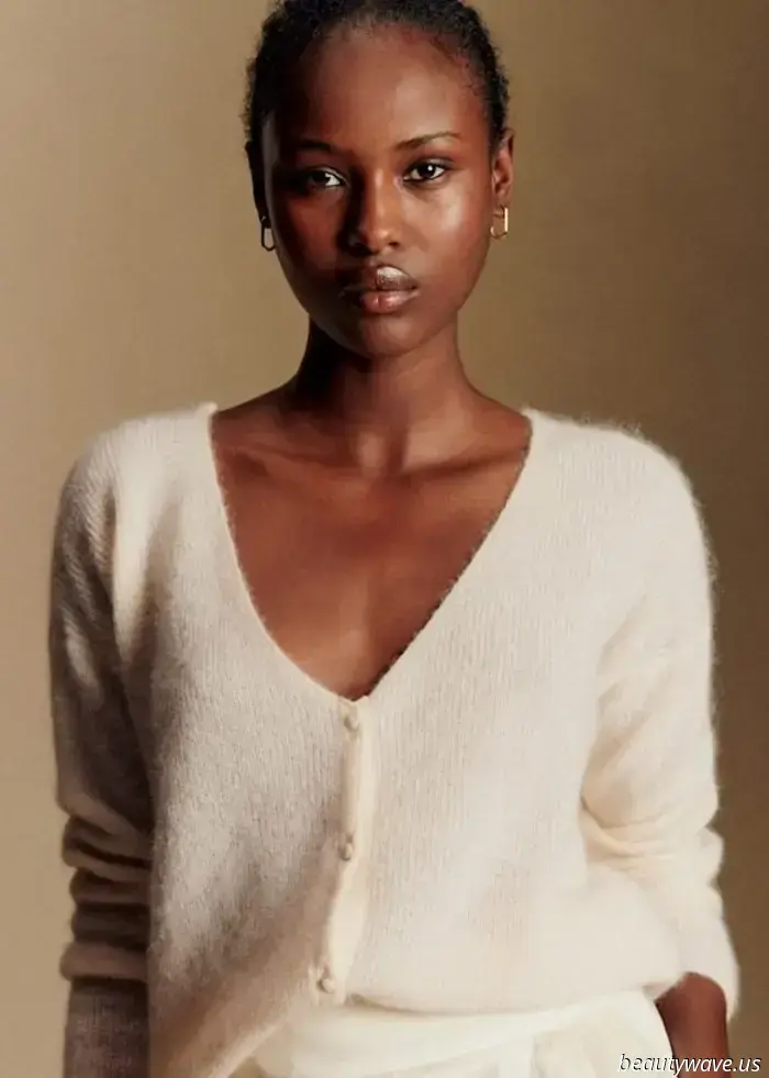 Die Leute fragen mich immer, ob ich aus Paris komme, wenn ich diesen einen Winterpullover trage.