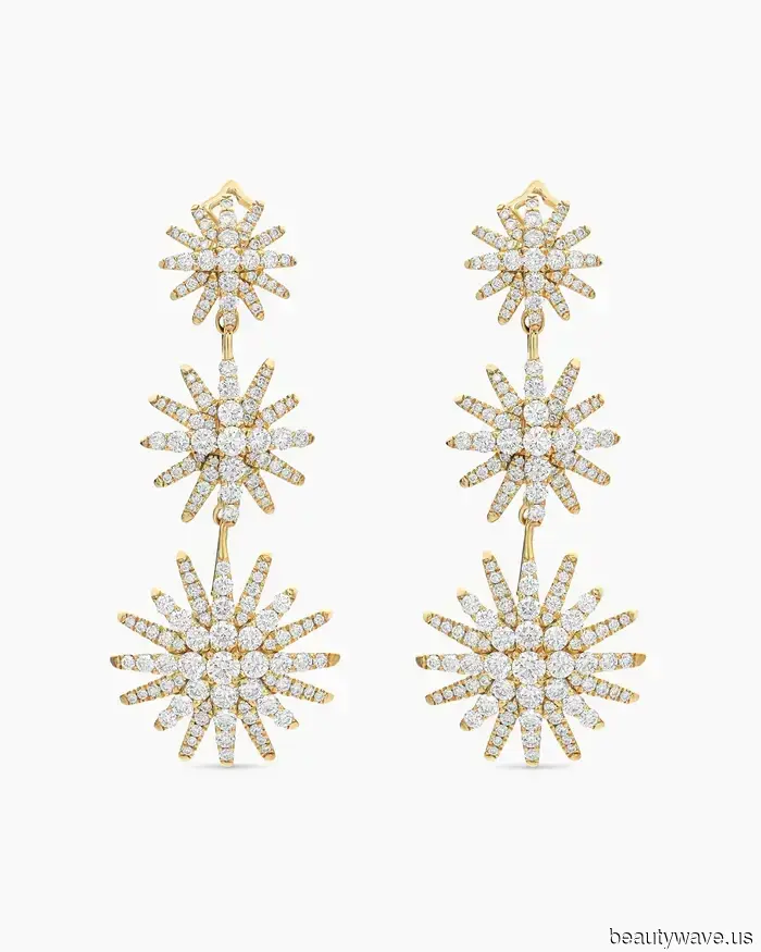 Эйза Гонсалес раскрывает свои любимые образы с красной дорожки всех времен и предсказывает главные тренды праздничных украшений.