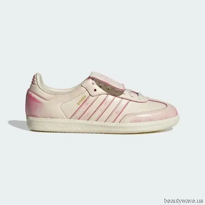 Your White Sneakers Need a Rest—15 New Alternatives that Fashion Enthusiasts Are Wearing