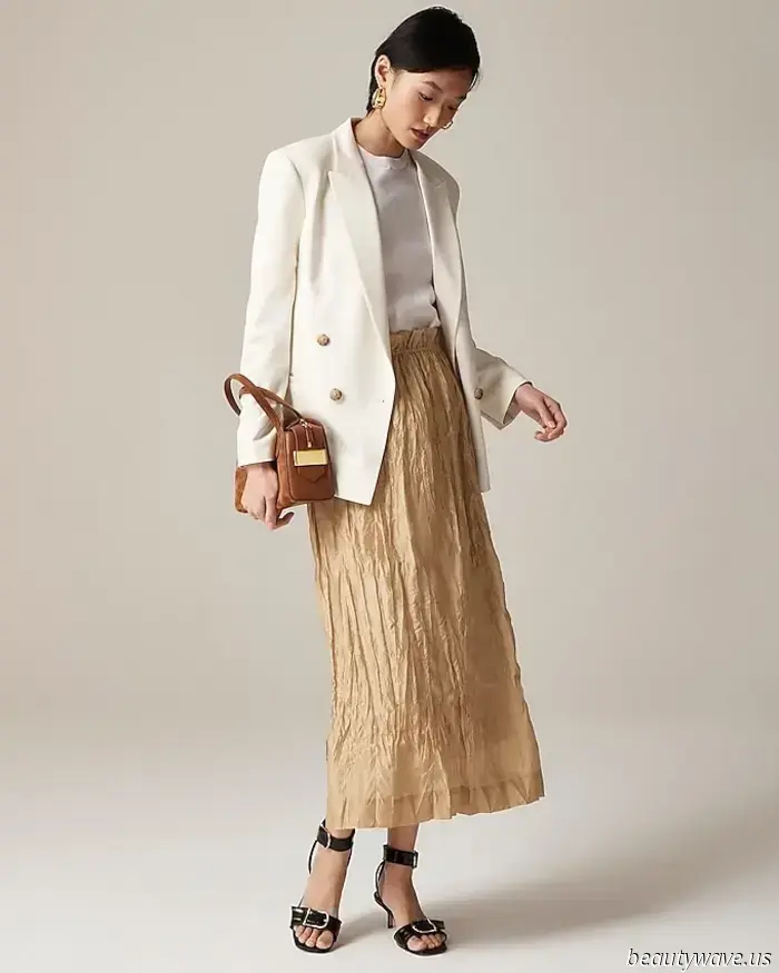 This is your final opportunity to enjoy an additional 70% discount on J.Crew's major Summer Sale — these 28 items are expected to sell out quickly.