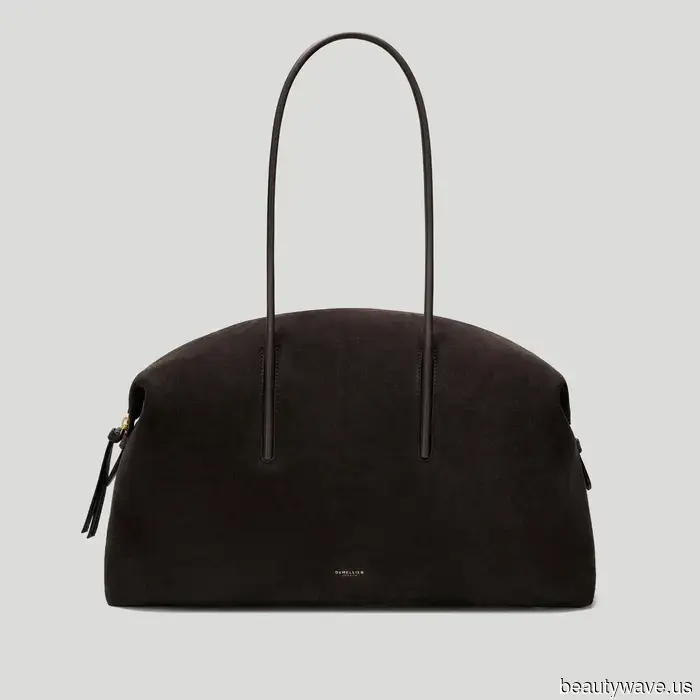 Le persone alla moda hanno dichiarato questo il bag di primavera 2026&mdash;sta già esaurendo.