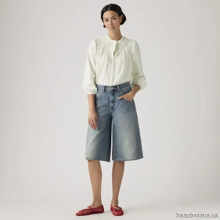 These Levi's® shorts are ideal for the transition from summer to fall.