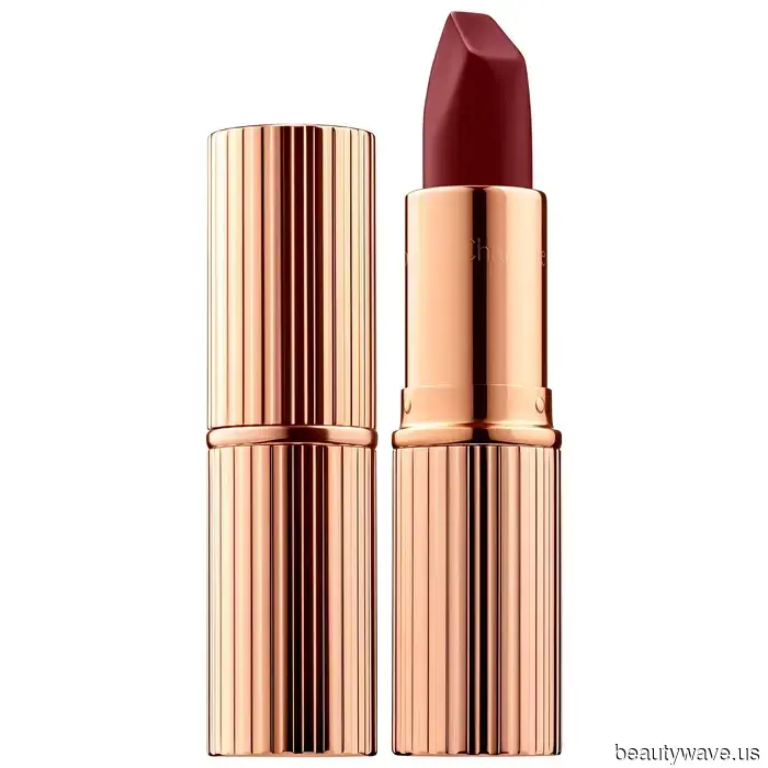 Charlotte Tilbury Recently Revealed the Secret to Her Most Impeccable Holiday Party Makeup