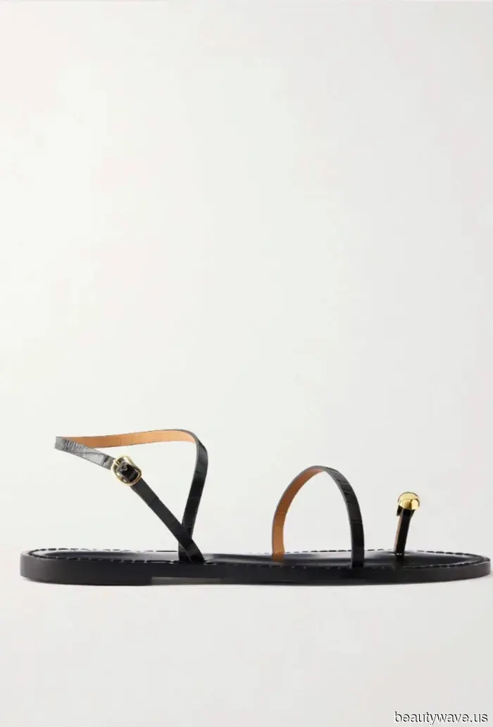 Jewelled Sandals, Anklets, and Shoe Charms—5 Chic Trends to Showcase Your Style