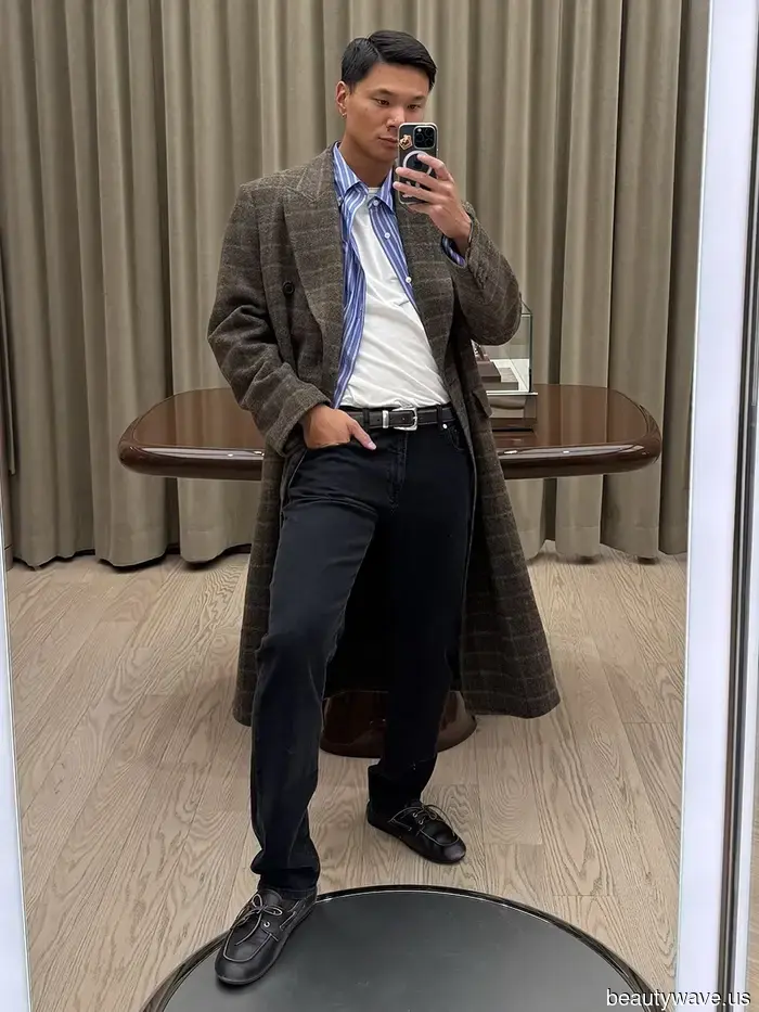 More Stylish Than Skinny Jeans—Every Fashionable Guy is Opting for These 5 Denim Trends This Fall.