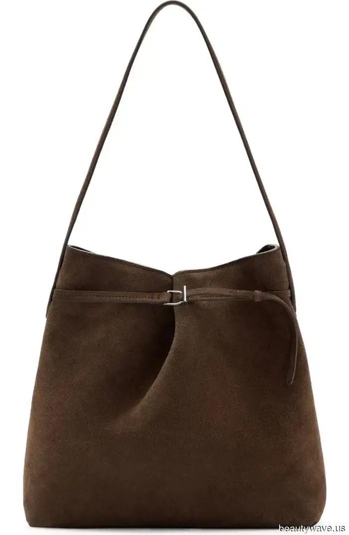 No Leggings, No Jeans&mdash;Este es el estilo de pantalón cómodo pero elegante que la gente de moda está usando ahora mismo.