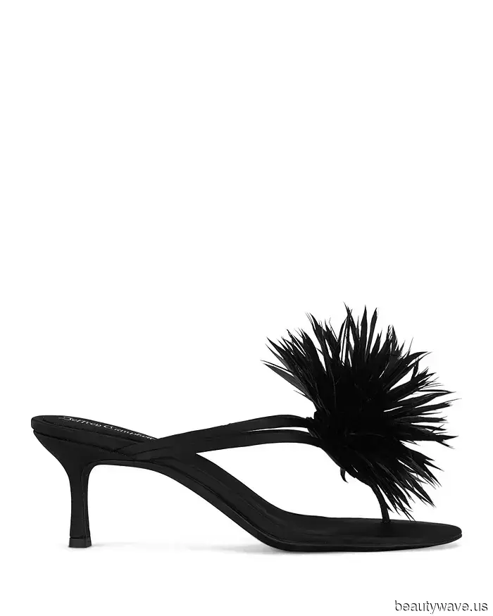 Los zapatos vintage John Galliano de Gabbriette después de la boda pertenecen a la Met Gala 2027.
