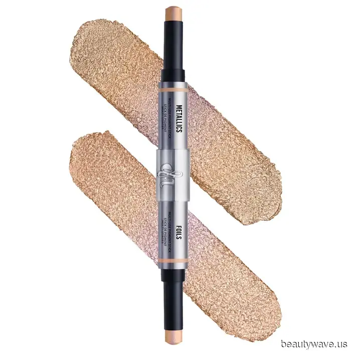 Estrellado, Brillante y Todo Menos Básico: Si Compras Un Producto de Maquillaje para Nochevieja, Te Ruego Que Sea Este