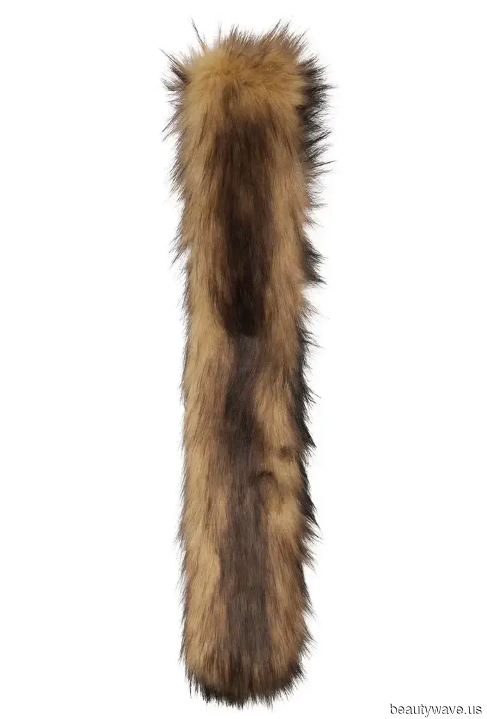 7 Modi per Abbinare l'Accessorio Invernale di Tendenza che Tutti Quelli che Conosco Stanno Indossando con Cappotti e Maglioni