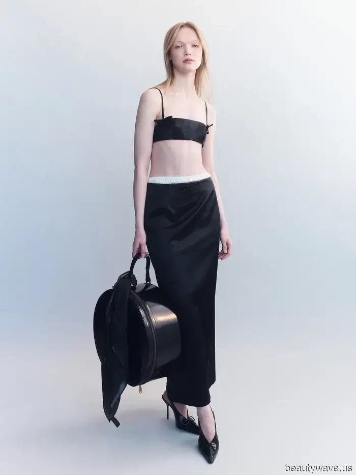 No disrespect to jeans or trousers, but these skirt trends will definitely earn you many more compliments.