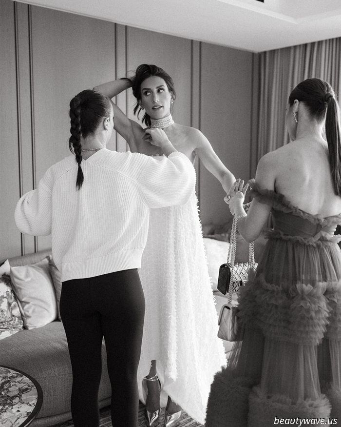 A Cake Inspired by Jackie Kennedy, Three Stylish Outfits, and a Late-Night Wedding Breakfast at 1 AM—This Wedding Featured Everything!