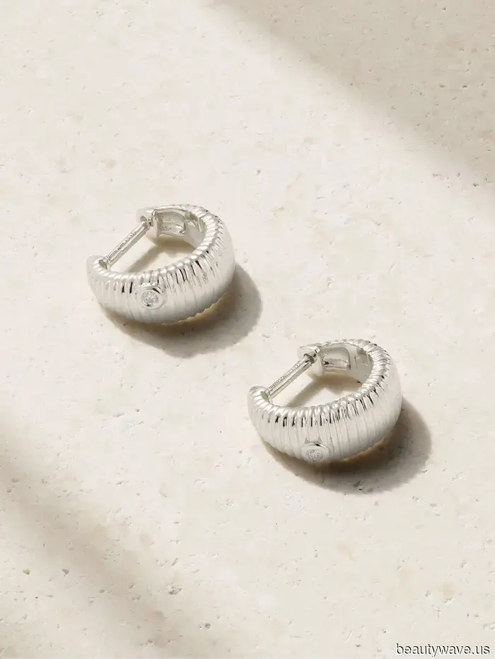 7 schicke Outfits für Heiligabend, die Sie über die festliche Zeit hinaus tragen möchten