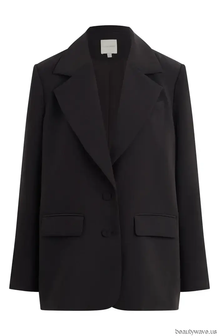 This is the only legging trend that celebrities wear with heels—period.