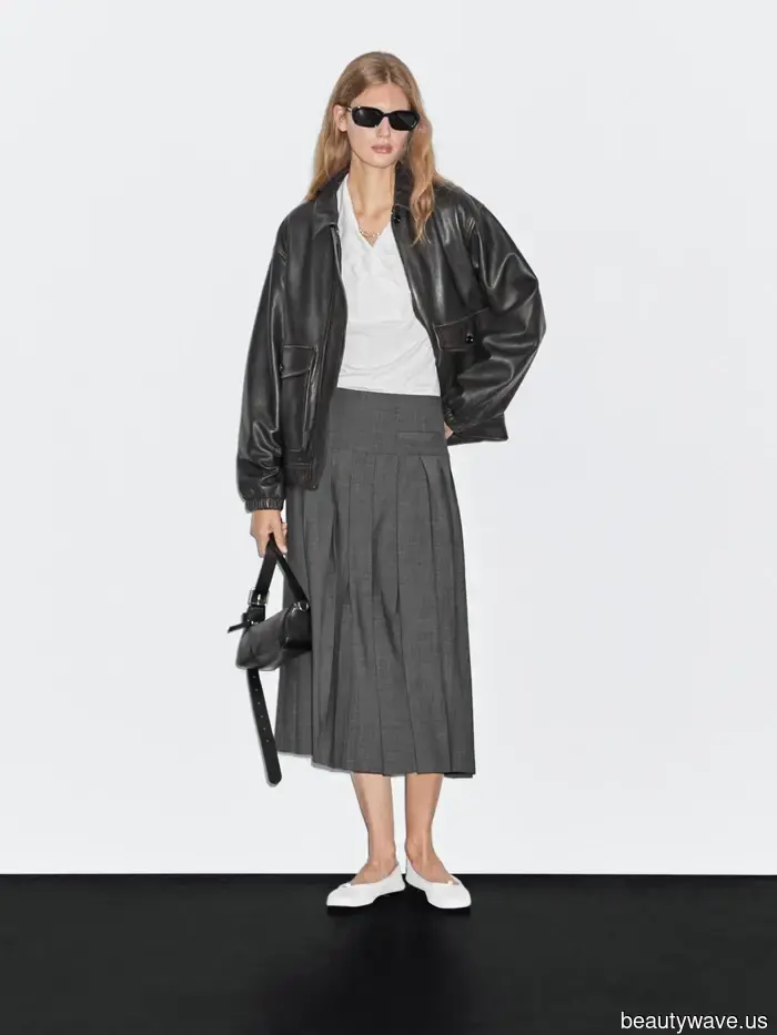 Neutral, Clásico y Mucho Denim&mdash;Los Outfits de Nueva Temporada de Alexa Son Lo Que Estaré Copiando Todo el Invierno