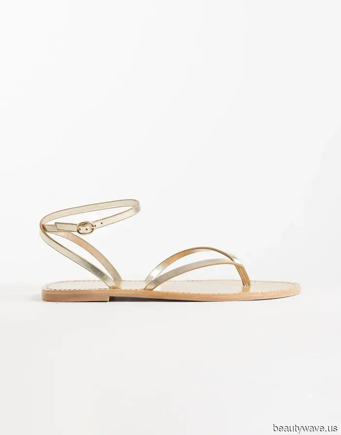 Not Black, Not Red—Flip-Flops Appear Most Stylish When Paired With Summer Dresses In This Refined Neutral Shade.