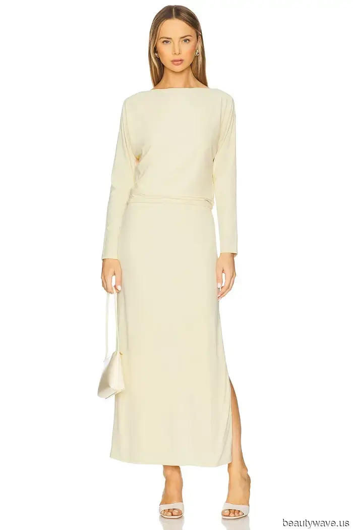 Si amas la ropa atemporal y elegante, esta es la marca para comprar en Revolve.