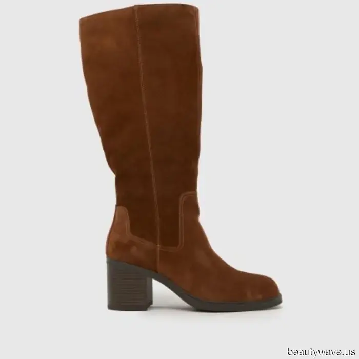 Fashion Experts Agree: This Winter Boot Style Pairs Well with Jeans, Skirts, and Leggings