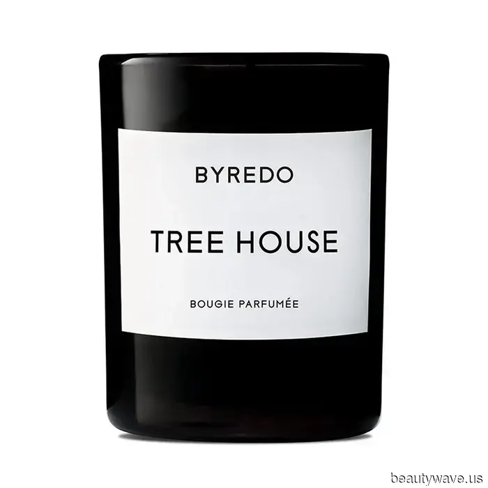 The exceptionally elegant gift selections shared by Beauty Creative Director Carolina Herrera have been revealed to me.