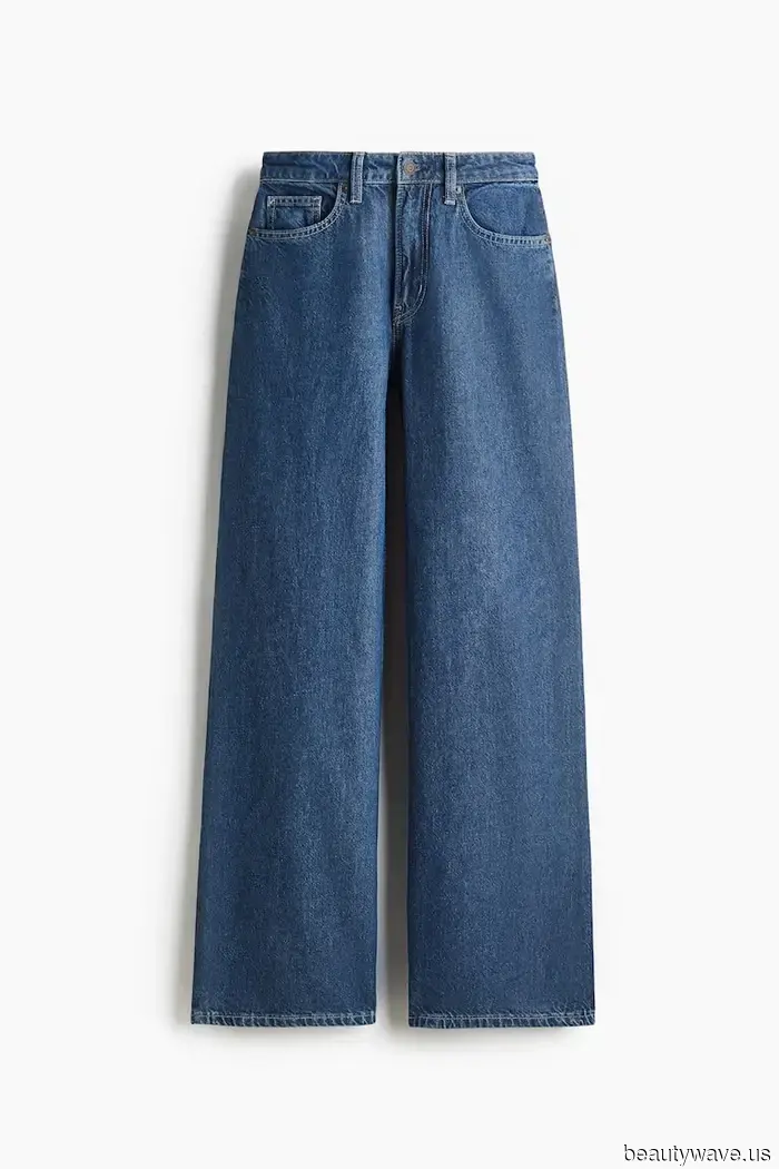 You're definitely a Fashion Person if you're wearing your jeans in this stylish manner for Fall 2025.