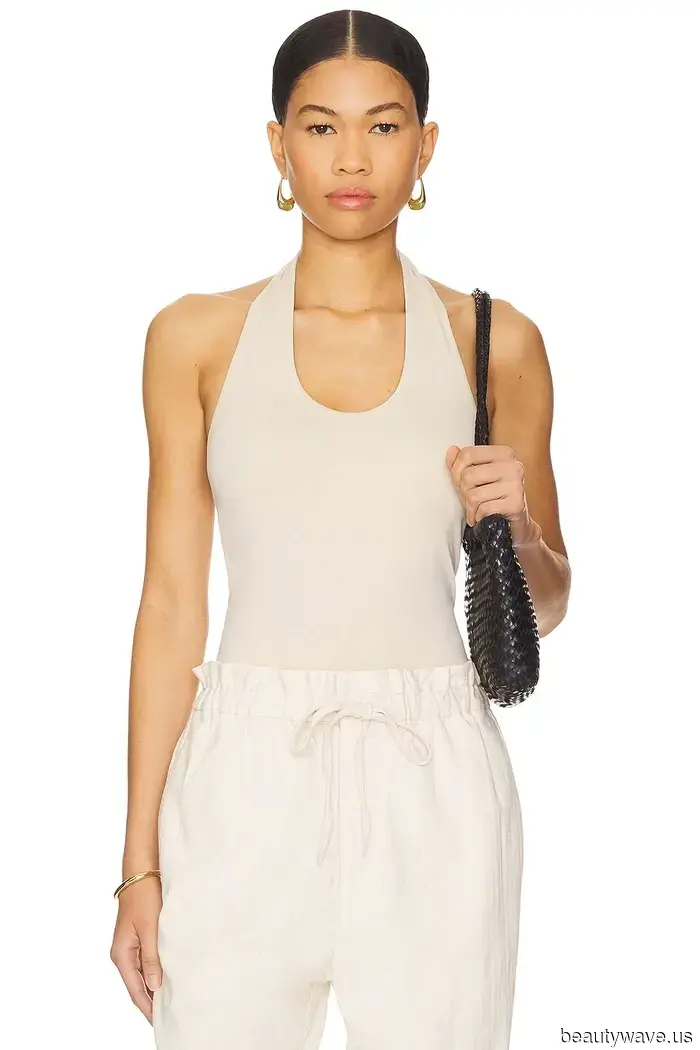 Si amas la ropa atemporal y elegante, esta es la marca para comprar en Revolve.