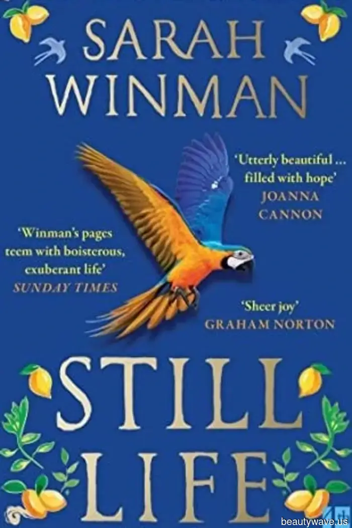 Meet Verona Farrell, the internet's cool girl who is turning list-making into the hottest trend this winter.