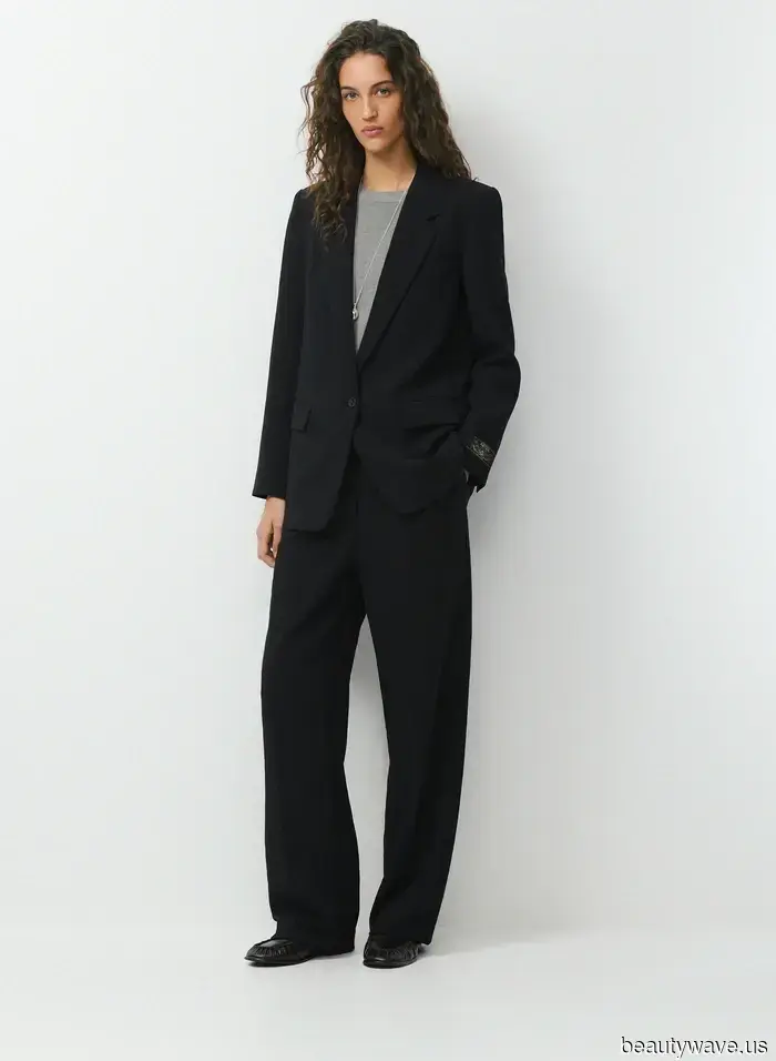 I Won't Hold Back—Be Sure to Keep These 14 Beautiful Aritzia Arrivals in Mind
